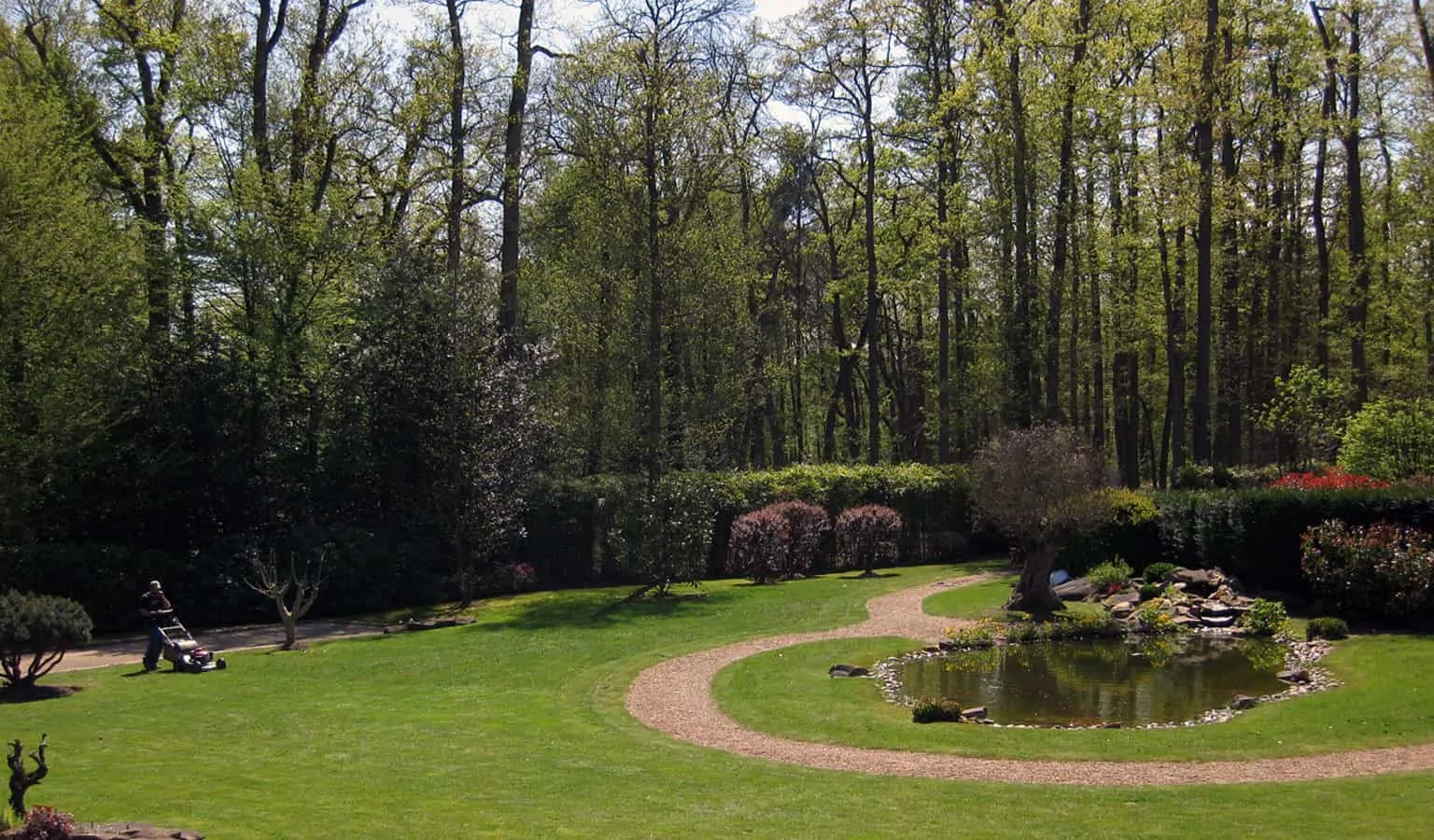 Votre jardinier paysagiste en Yvelines, Essonne Votre jardinier paysagiste en Yvelines, Essonne